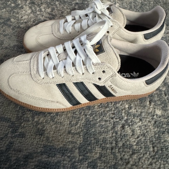 adidas Sambas Cream and Black - Picture 6 of 7